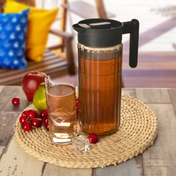 Džbán s víčkem Embo 1,5 l
